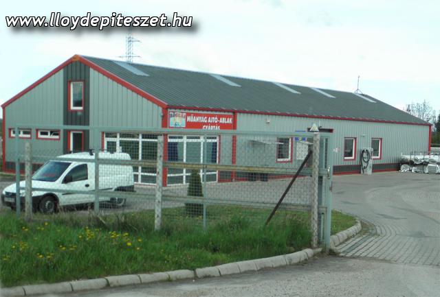 www.lloydepiteszet.hu - szerel csarnok -Ajka 